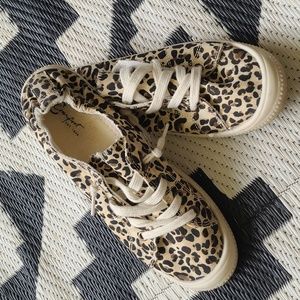 Leopard print slip on tennis shoes
